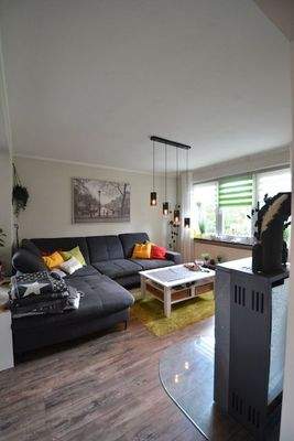 Wohnzimmer mit Kamin