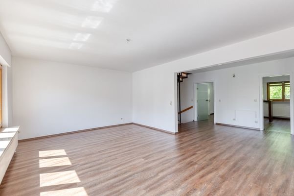 Richten Sie Ihr gemütliches Wohnzimmer ein mit ein