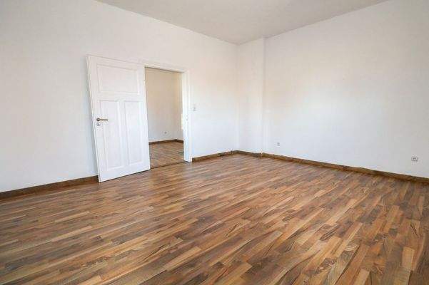 Whg. 2 - Schlafzimmer 