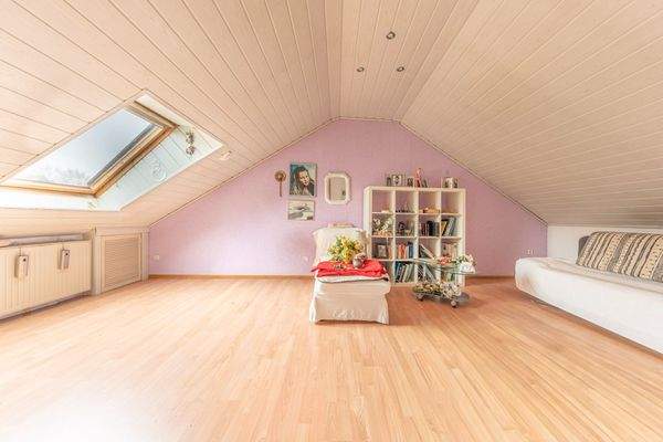 Schlafzimmer Dachgeschoss