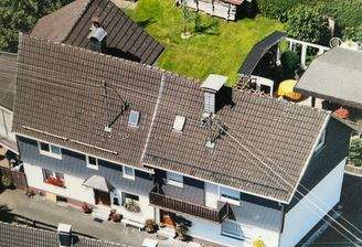 Haus 10 rechts, Haus 12 links