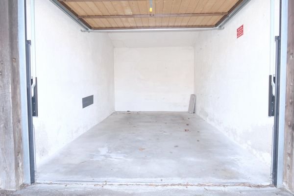 31-Garage