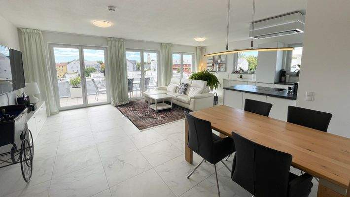 Wohn- und Essbereich