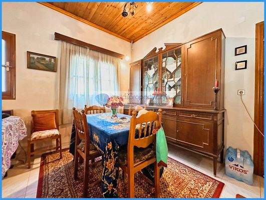 b30bf76ee7bd48ba8a01c894df31632f-original