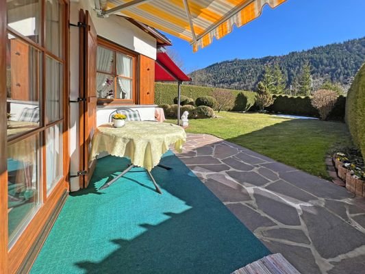 Überdachte Terrasse
