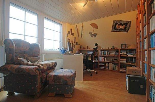 Arbeits- o. Schlafzimmer - Bild 1