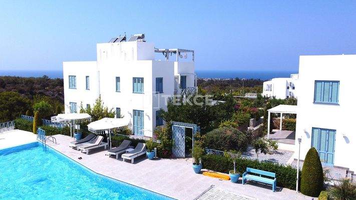 Twin Villa with Sea View Near Golf Courses in Girne Karaagaç