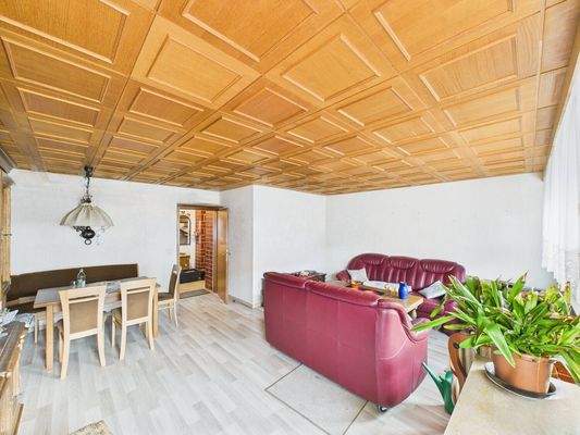 Wohnzimmer mit Blick nach Innen