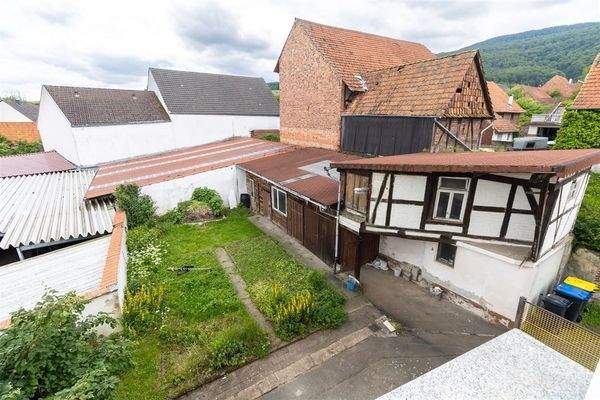 Garten, Garage und Nebengebäude