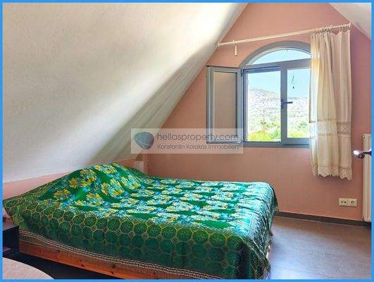 6147a77f59d04ae19977ebeae640e6fb-original