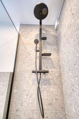 Regenwalddusche & Lufter