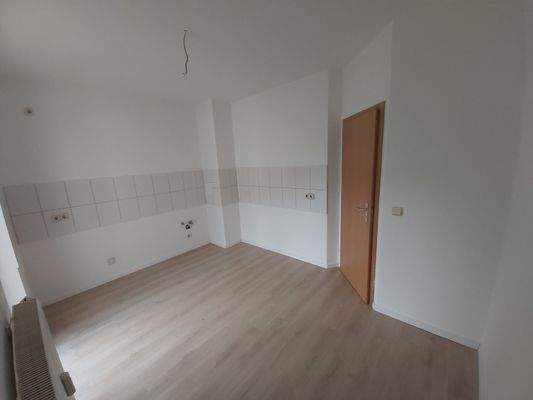 Küche von Fenster.jpg