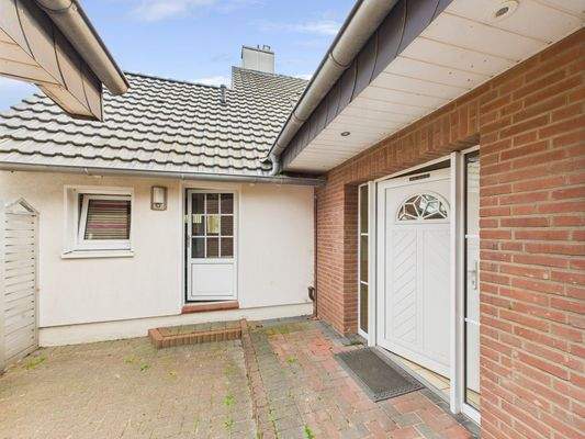 CAM03784G0-PR0065-STILL014