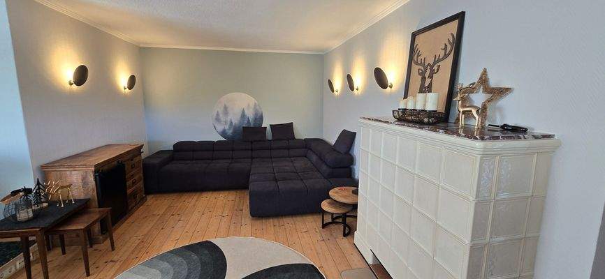 5. Wohnzimmer F2.jpg