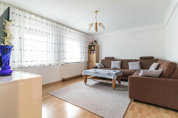 Wohnzimmer EG rechts