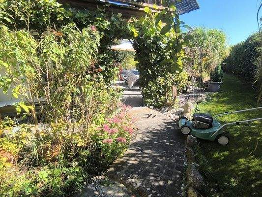 Terassen Süd-Zugang