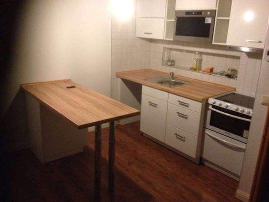 Einbauküche mit Tresen