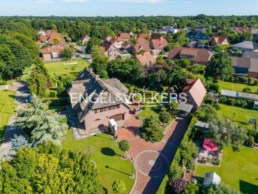 Eine weitere Luftaufnahme des Anwesens