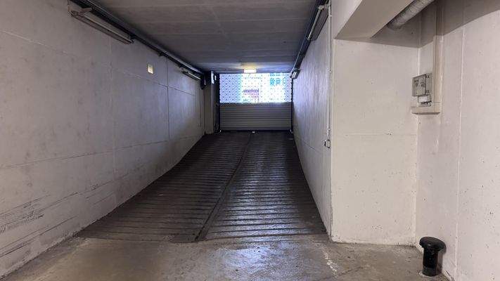 Einfahrt Tiefgarage