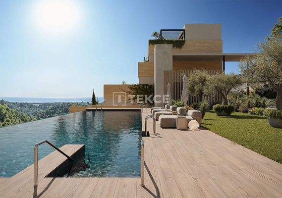 Flats with Seamless Indoor-Outdoor Spaces in Marbella