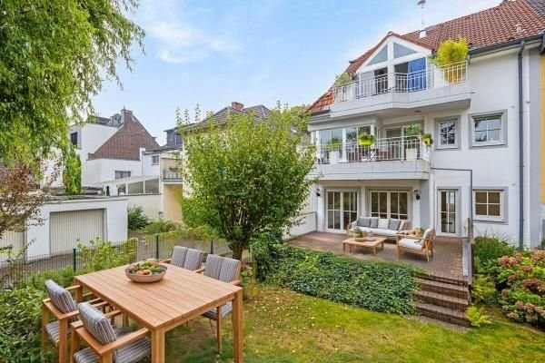 Garten Blick auf Terrasse