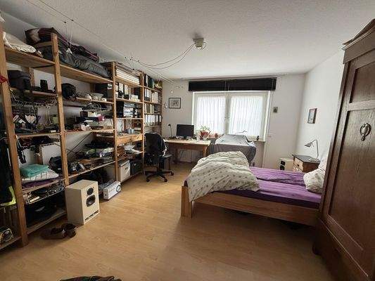 Schlafzimmer EG rechts