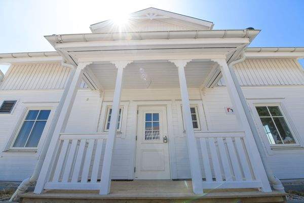 Überdachter Hauseingang