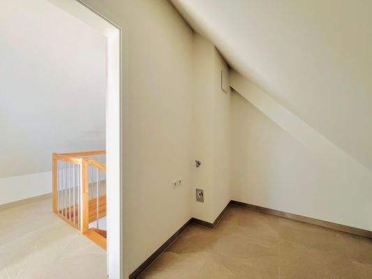 A-06_Studio_Abstellraum_WaMa Anschluss.jpg