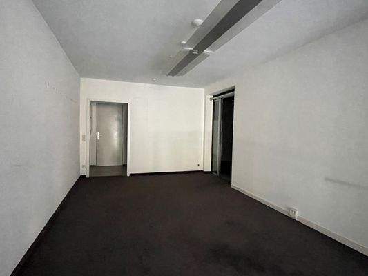 6 - Empore - Nebenraum 1