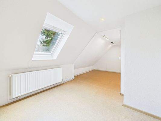 Büro/Schlafzimmer OG.