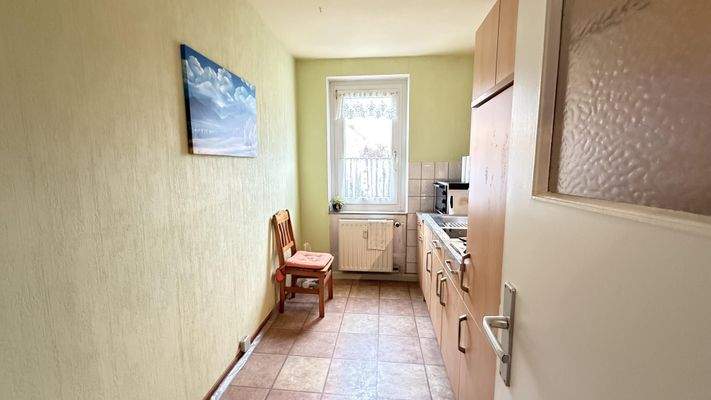 Küche mit Einbauküche