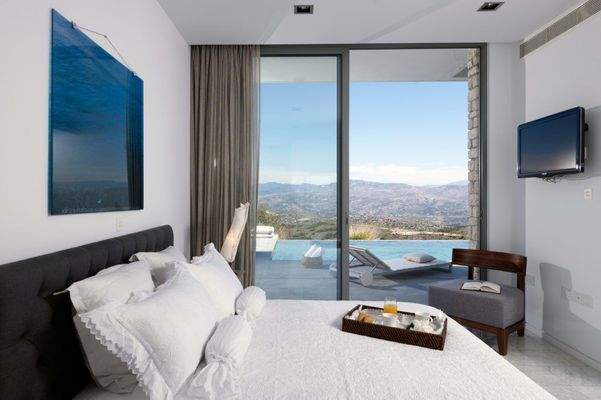 minthisHillsResort-168405-1024x682