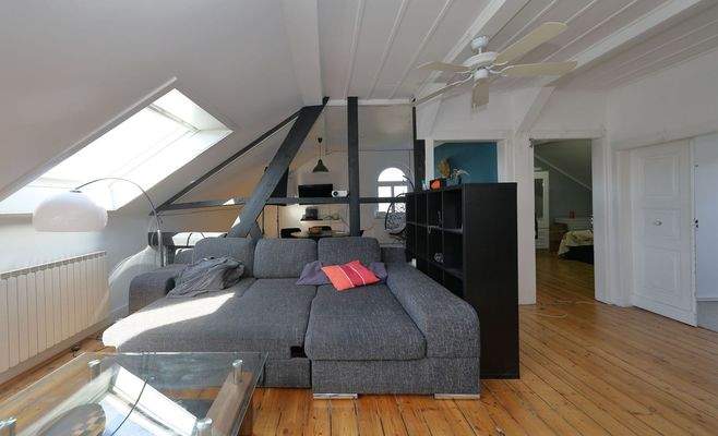 Wohnzimmer im Dachgeschoss