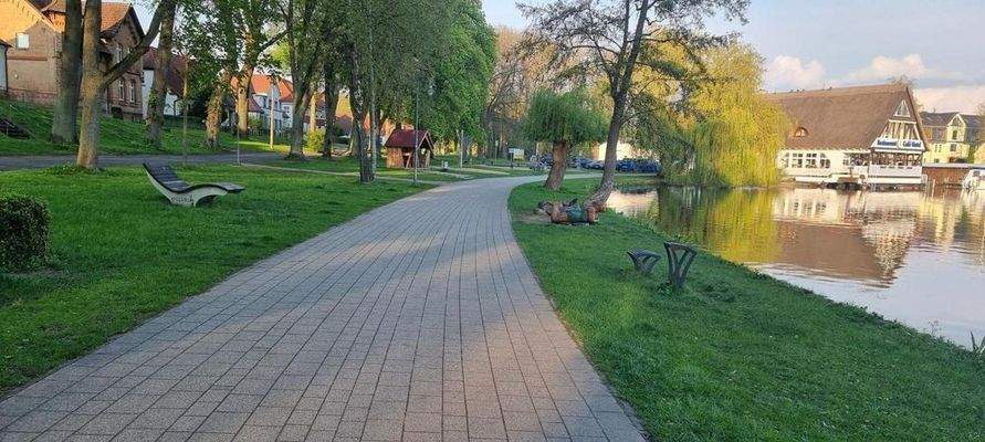 Hafenpromenade Röbel