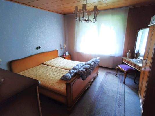 EG Schlafzimmer