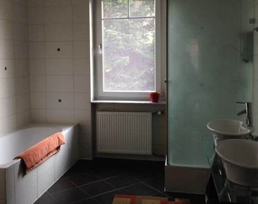 1. OG Badezimmer