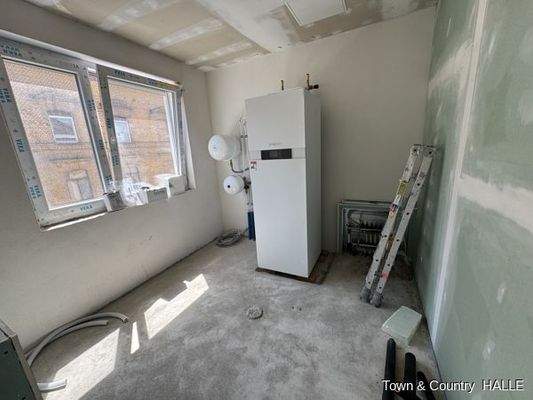 Hauswirtschaftsraum/ 2.OG mit Wärmepumpe von Viessmann