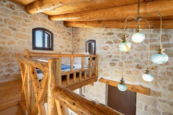 Kreta, Melidoni: Charmante möblierte Villa mit atemberaubender Aussicht zu verkaufen