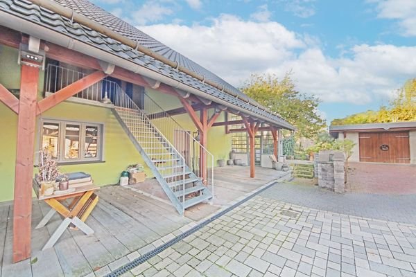 Hausansicht / Hofbereich