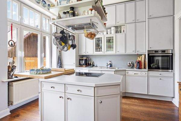 hochwertige Einbauküche