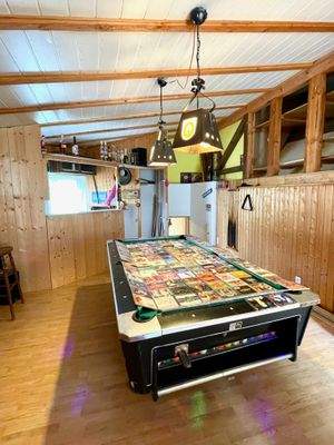 Innen_Partyraum_EG_Haus 2_andere Perspektive.jpeg