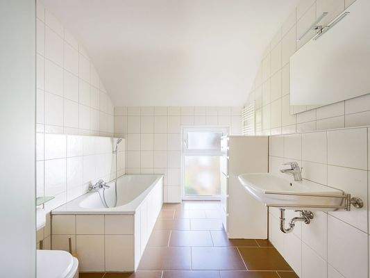 Badezimmer im OG
