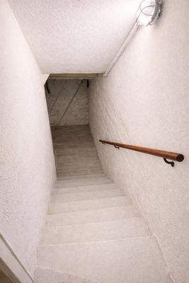 Treppe zum Souterrain