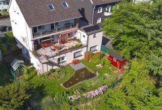 Südseite mit Garten & Terrasse
