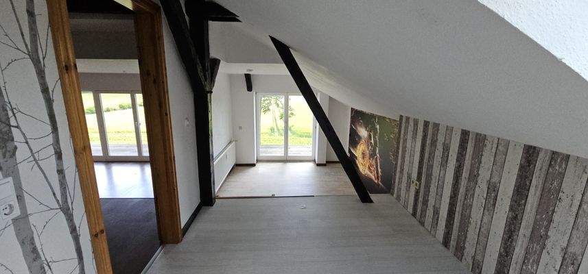 Schlafzimmer 3, Zugang Balkon