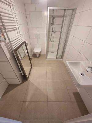 1764504500429_4oI1UOjQLJD2IVb.da9113c9