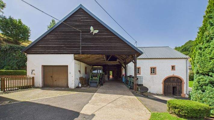 CAM01984G0-PR0509-STILL059