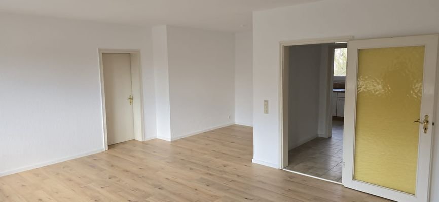 Wohnzimmer mit möglichkeit Esszimmer