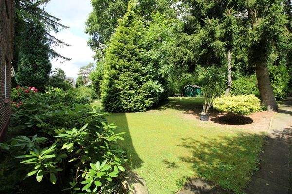 vorderes Grundstück 1.2