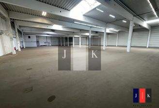 Halle Innenansicht 1